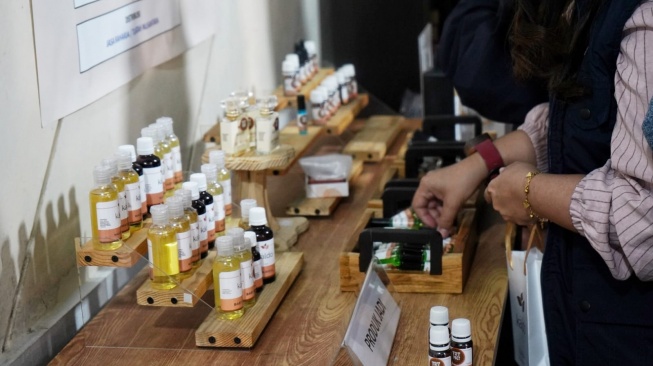 Ilustrasi Produk UMKM Minyak Atsiri tembus pasar ekspor. [ist].