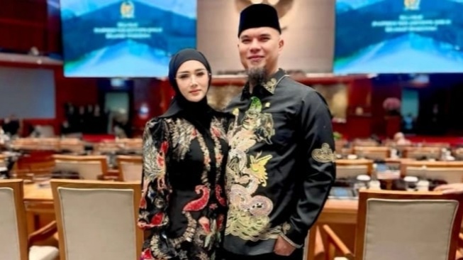 Ahmad Dhani Buka Suara soal Pernikahan El Rumi dan Syifa Hadju, Pakai Adat?