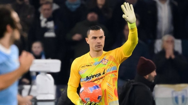 Cremonese Tahan Imbang Lazio dengan 10 Pemain, Emil Audero Tampil Heroik