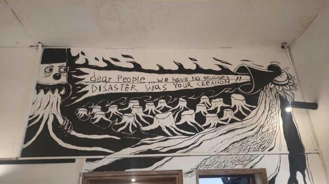 Salah satu pameran karya seni di ViaVia Jogja (Suara.com/Rosiana)