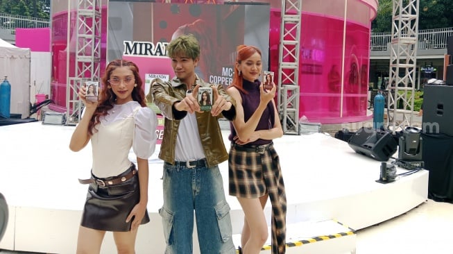 Tren Warna Rambut Terbaru: Gaya Personal Kini Jadi Andalan