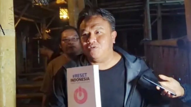 Diskusi Buku Dibubarkan, Guru Besar UII Sebut Aparat Anti Sains dan Mengancam Demokrasi