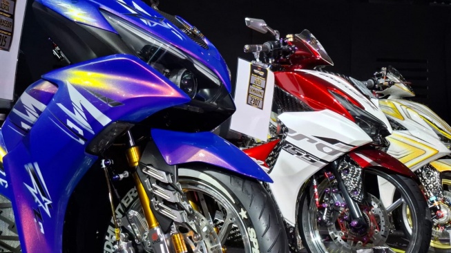 Yamaha Rev Festival 2025 sukses menyedot perhatian ribuan pengunjung di Senayan Park Jakarta pada Sabtu 20 Desember. (Foto: SUARA.COM/Manuel Jeghesta)