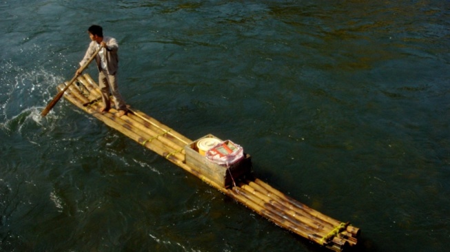 CERPEN: Sungai dan Pendayung Perahu yang Menunjukkan Eksistensi