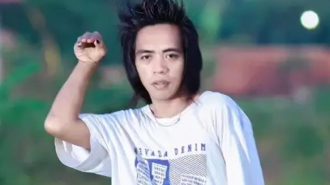 Diduga Lecehkan Agama, Boger Bojinov Mau Bertobat Usai Penampilan di D'Academy 7 Tuai Kecaman