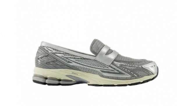 5 Sepatu Lokal Senyaman New Balance Loafers, Harga Lebih Murah Mulai Rp200 Ribuan