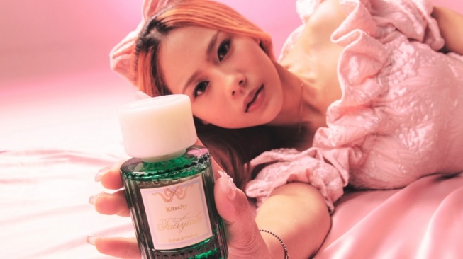 Kitschy Fairytale x Nadin Amizah (kitschybeauty.com)