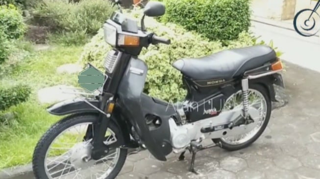 Honda Astrea 800 modif. [YouTube/Afan UJK]