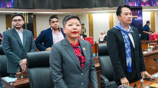 Panas Paripurna Ranperda Perubahan Badan Hukum PAM Jaya, PSI Tetap Tolak Privatisasi BUMD Air Minum