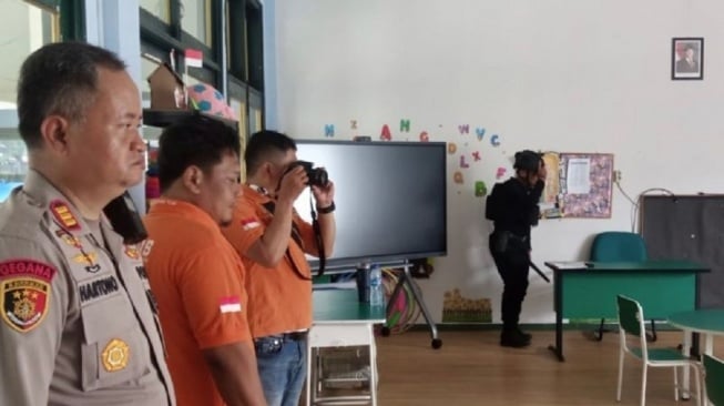 Geger Teror Bom, Ini Daftar 10 SMA di Depok yang Disisir Tim Gegana