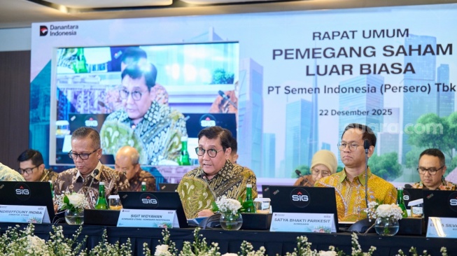 Isu Dinamika Bisnis Menyeruak dalam RUPSLB SMGR