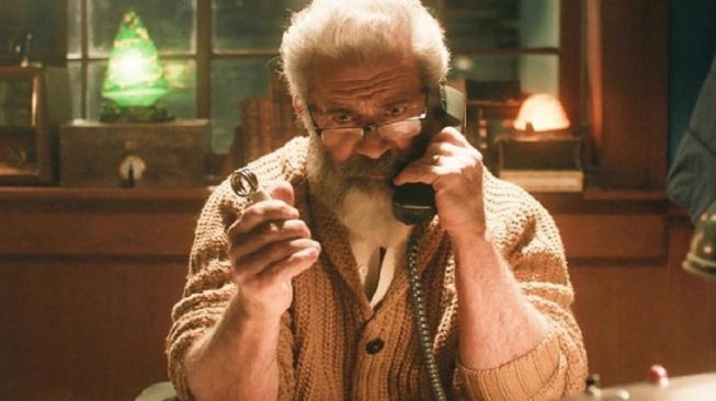 Film Fatman yang dibintangi Mel Gibson akan tayang Rabu (24/12/2025) malam ini pukul 21.00 WIB di Trans TV. [YouTube]