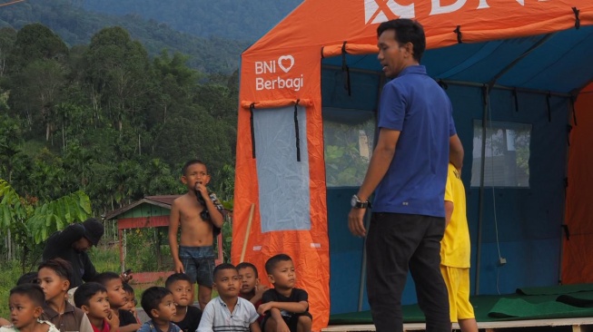 BNI Turut Dampingi Anak-Anak Korban Banjir di Aceh Tenggara Lewat Trauma Healing