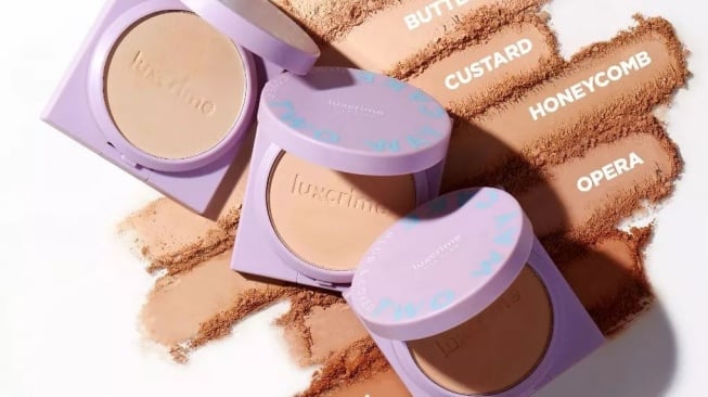 Kulit Kering, Sebaiknya Pakai Bedak Padat atau Tabur? Ini 5 Pilihan agar Makeup Glowing