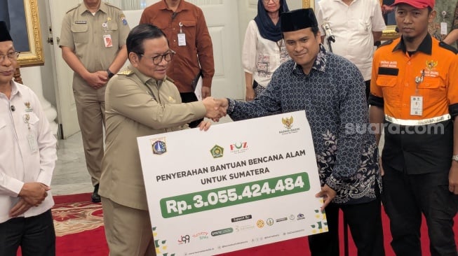 Pemprov DKI Kirim 27 Ton Bantuan ke Korban Bencana Sumatera