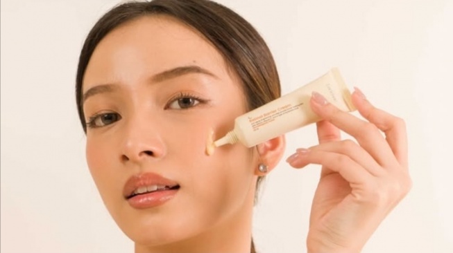 4 Pelembab Retinal, Solusi Cepat Atasi Kulit Kendur dan Hiperpigmentasi