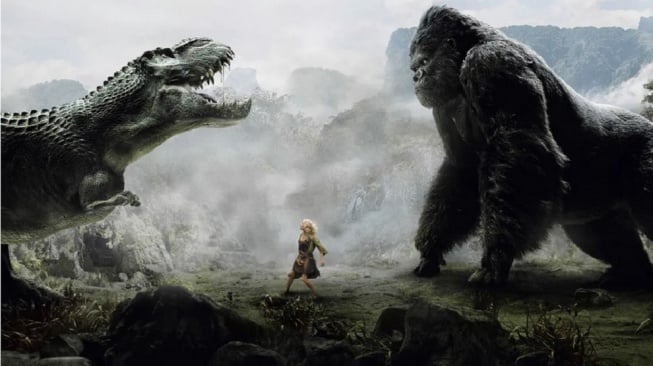 Film King Kong (2005) karya Peter Jackson yang dibintangi Naomi Watts dan Adrien Brody akan tayang Jumat (26/12/2025) malam ini pukul 21.00 WIB di Trans TV. [YouTube]