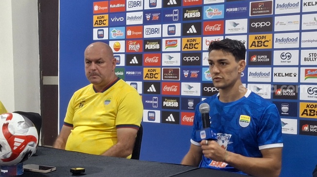 Bek Persib Federico Barba Tegaskan Fokus Hadapi PSM di Tengah Isu Gabung Pescara