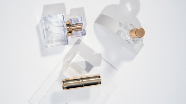 5 Parfum Unisex untuk yang Mudah Berkeringat, Anti Apek Mulai Rp20 Ribuan