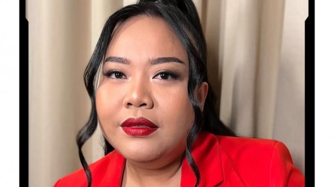 Bikin Heboh! Gita Bhebhita Tak Sengaja Tarik Celana Pria di Restoran All You Can Eat, Ternyata...