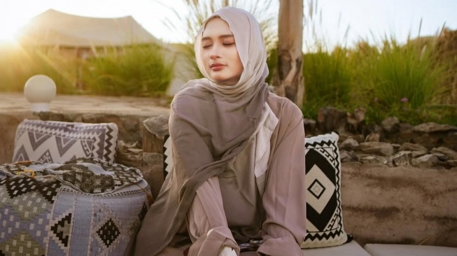 Plot Twist! Dulu Minta Pisah, Inara Rusli Kini Malah Kembali ke Pelukan Insanul Fahmi