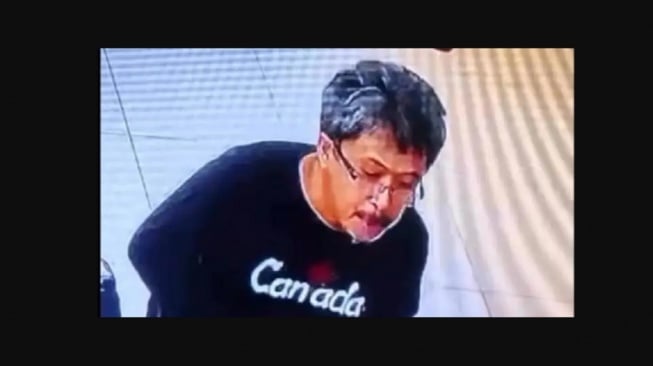 Viral Dosen UIM Makassar, Ludahi Kasir Perempuan Gegara Tak Terima Ditegur Serobot Antrean