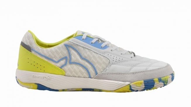 5 Sepatu Lokal Nyaman Buat Orang Gemuk dan Kaki Lebar