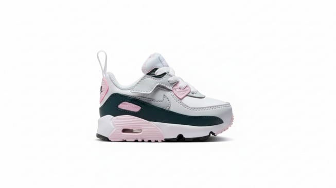 Nike Air Max 90 EasyOn (Zalora)