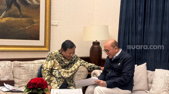 Terima Laporan Danantara, Prabowo Percepat Kampung Haji dan Hunian Warga Terdampak Bencana