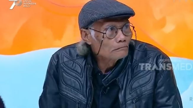 Kabar Duka: Rumah Aktor Senior Diding Boneng Ambruk Akibat Hujan Deras