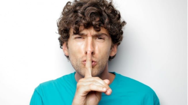 Haus Itu Minum, Bukan Mencari Validasi: Refleksi Kebutuhan Diri di Era Pamer