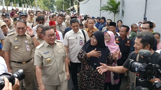 30 Tahun Menanti, Jalan Rusak di Karet Tengsin Akhirnya Mulus dalam Sebulan