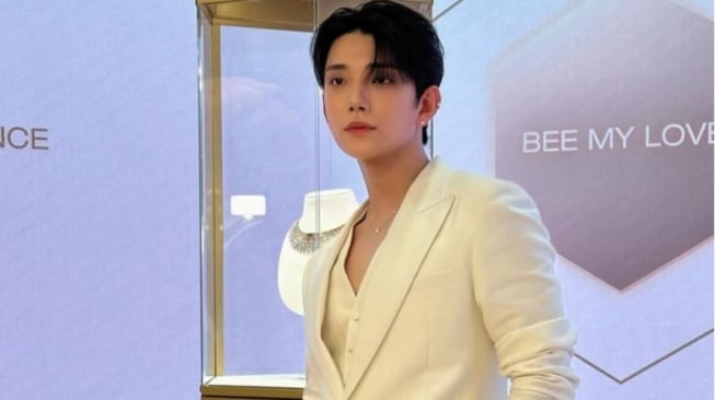 4 Padu Padan Outfit ala Joshua SEVENTEEN, Smart Casual ke Street Style!