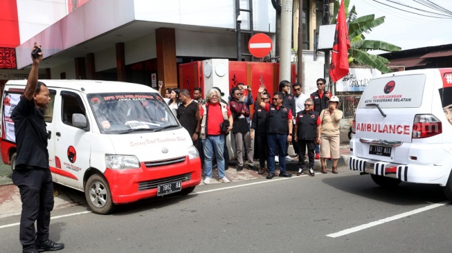 Bawa Pesan Kemanusiaan dari Megawati, PDIP Kirim 30 Ambulans dan Tim Medis ke Sumatra