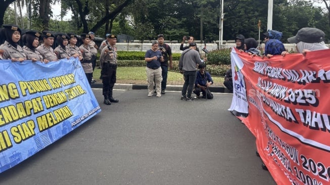 Lebih Rendah dari Bekasi dan Karawang, Buruh Desak Pramono Anung Revisi UMP Jakarta