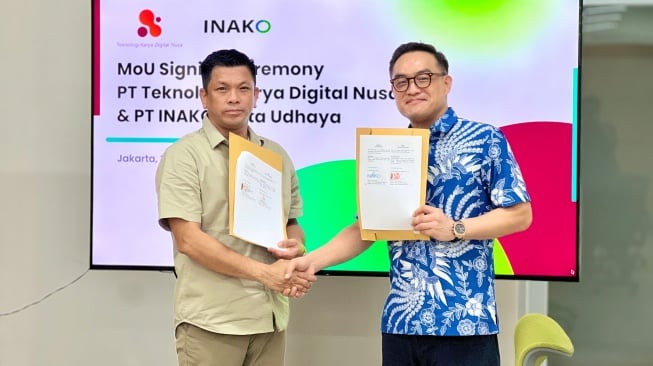 Kerja Sama TRON dengan INAKO untuk Pengadaan mobil listrik. [dokumentasi PT TKDN].
