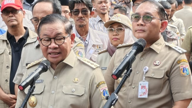 Demo Buruh Tolak UMP 2026, Pramono Anung: Kami Tetap Berikan Layanan Terbaik
