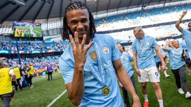 Bursa Transfer Januari: Manchester City Siap Jual Nathan Ake ke Barcelona
