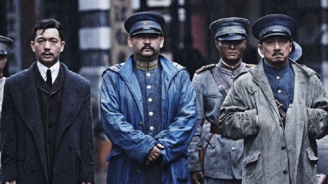 Film 1911 Revolution yang dibintangi Jackie Chan akan tayang Senin (30/12/2025) malam ini pukul 21.00 WIB di Trans TV. [YouTube]