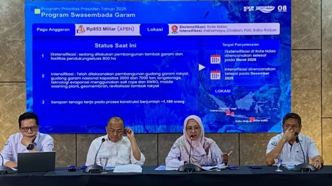 Banjir Ancam Produksi Garam Aceh, Tambak di Delapan Kabupaten Rusak