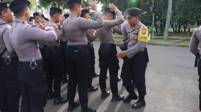 Tanpa Senjata, 2.617 Personel Gabungan Amankan Aksi Buruh KSPI di Monas