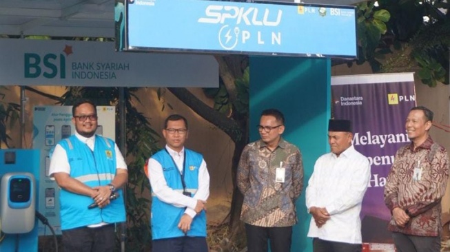 BSI dan PLN Hadirkan SPKLU Berbasis Masjid di Medan