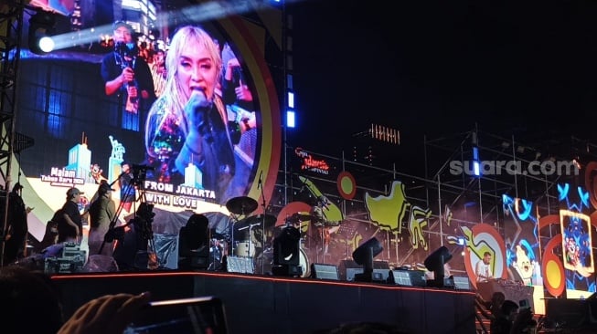 Goyang Maut di Panggung Bundaran HI, Lia Ladysta Tak Lupa Kirim Doa buat Korban Bencana