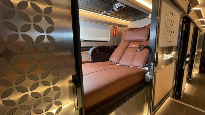 Bus Tingkat Jadi Tren Baru Liburan Jarak Jauh yang Lebih Mewah