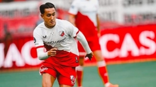 Miliano Jonathans Sulit Tembus Skuad Utama FC Utrecht, Lebih Baik Hengkang?