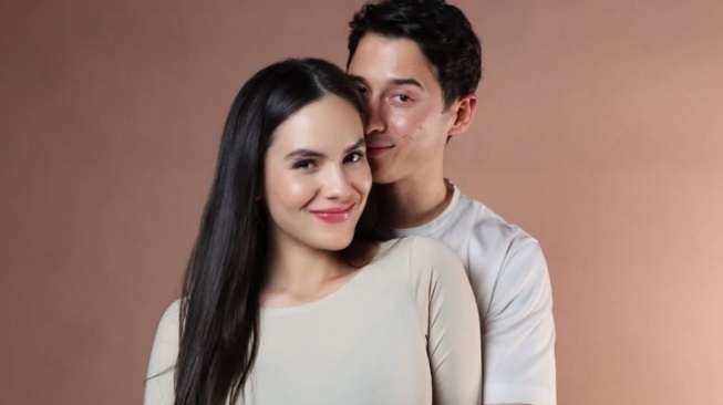 Penuh Haru! Steffi Zamora dan Nino Fernandez Sambut Kelahiran Anak Pertama