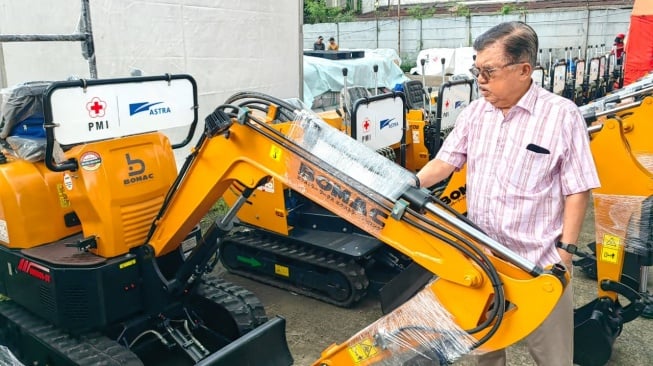 PMI Kirim 2.500 Ton Bantuan ke Sumatera