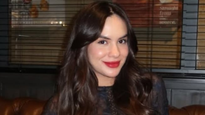 Nama Anak Steffi Zamora Terinspirasi dari Almarhumah Laura Anna?