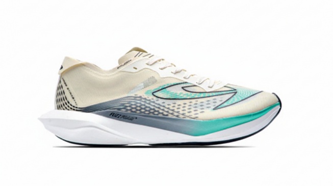 Haze Strike Pro Putih Gading/Hijau Tosca/Hitam