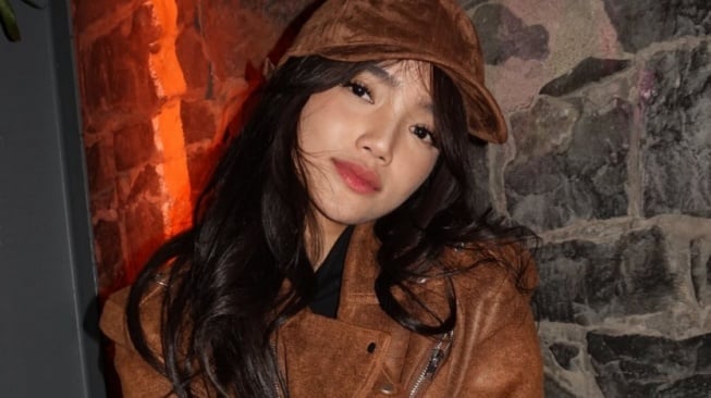 Dituding Abaikan Gala Sky, Fuji: Keluargaku Happy, Kamu Gak Diajak